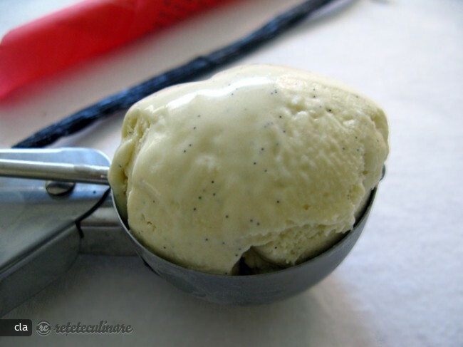 Imagine Reteta culinara Inghetata de Vanilie | 2review.ro