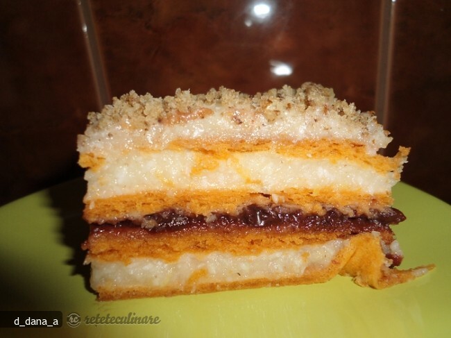 Imagine Reteta culinara Prajitura cu Foi de Bulion si Crema de Gris (de Post) | 2review.ro