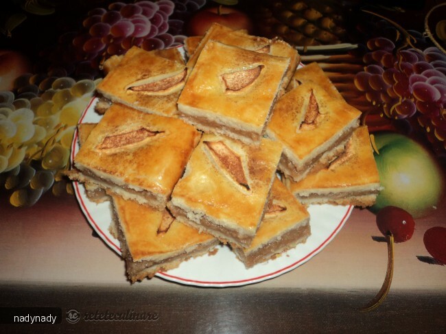 Imagine Reteta culinara Placinta cu Mere | 2review.ro