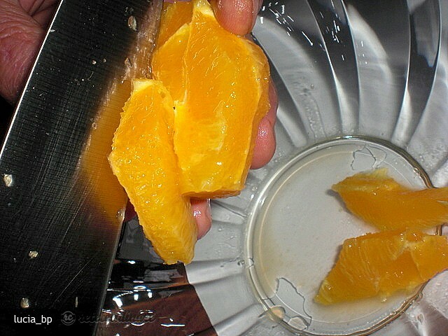 Imagine Reteta culinara Cum Separati Segmentele Citricelor | 2review.ro