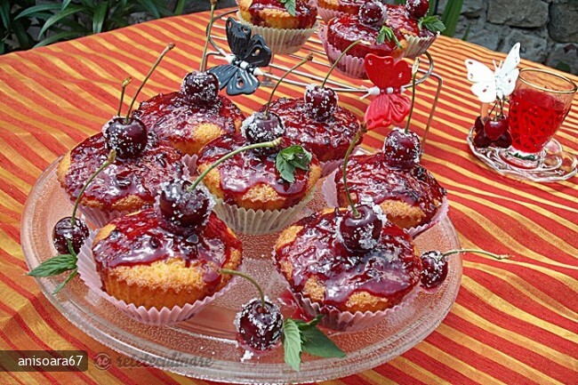 Imagine Reteta culinara Briose cu Cirese | 2review.ro