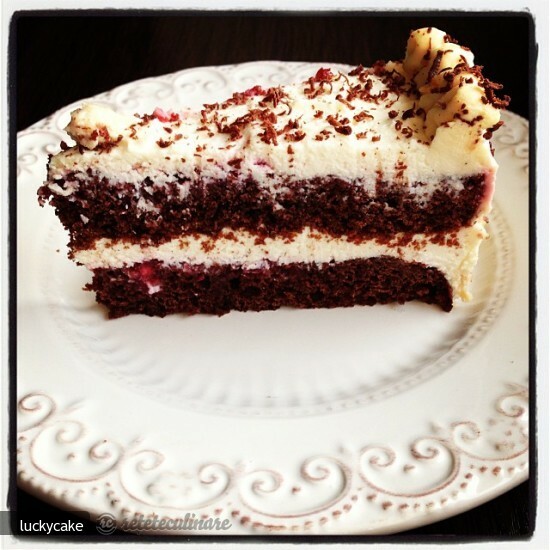 Imagine Reteta culinara Tort de Ciocolata cu Branza | 2review.ro