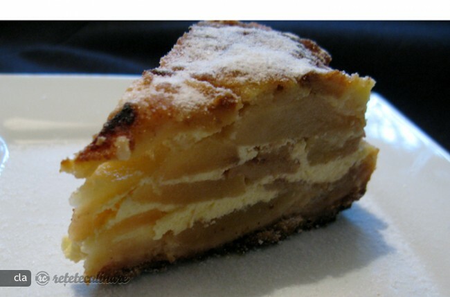 Imagine Reteta culinara Prajitura cu Mere `Marina` | 2review.ro