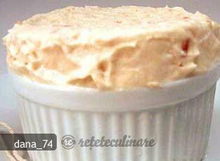 Imagine Reteta culinara Sufleu de Ciocolata Alba | 2review.ro