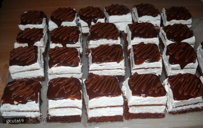 Imagine Reteta culinara Prajitura After Eight | 2review.ro