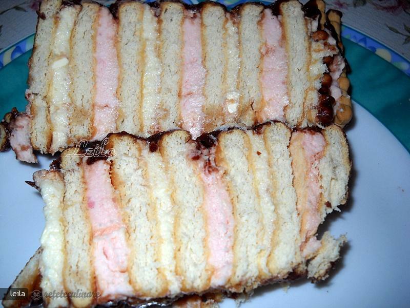 Imagine Reteta culinara Prajitura la Metru Rapida | 2review.ro