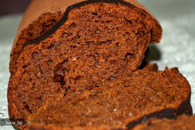 Imagine Reteta culinara Chec cu Dovleac si Gust de Ciocolata | 2review.ro