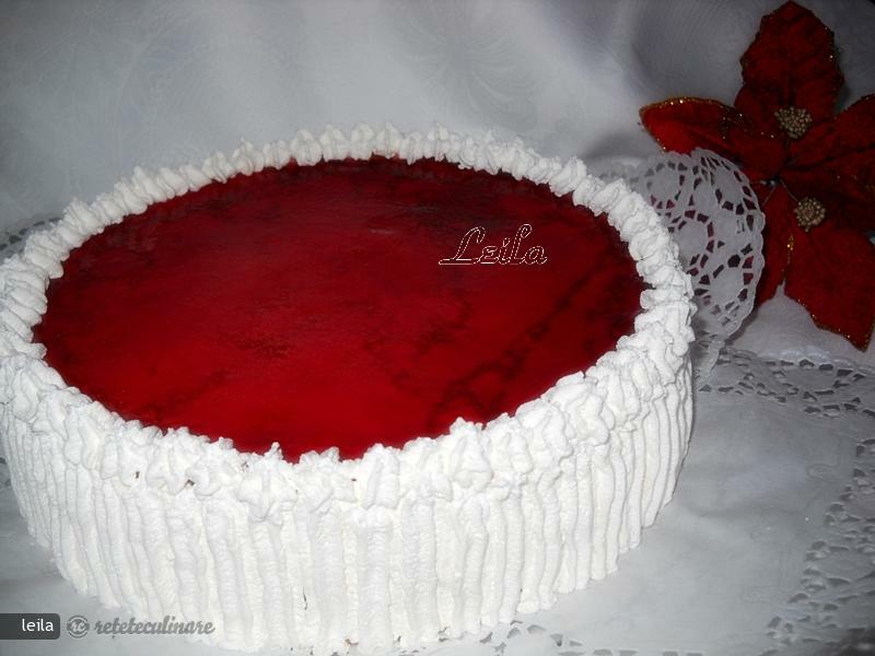 Imagine Reteta culinara Tort de clatite cu budinca | 2review.ro