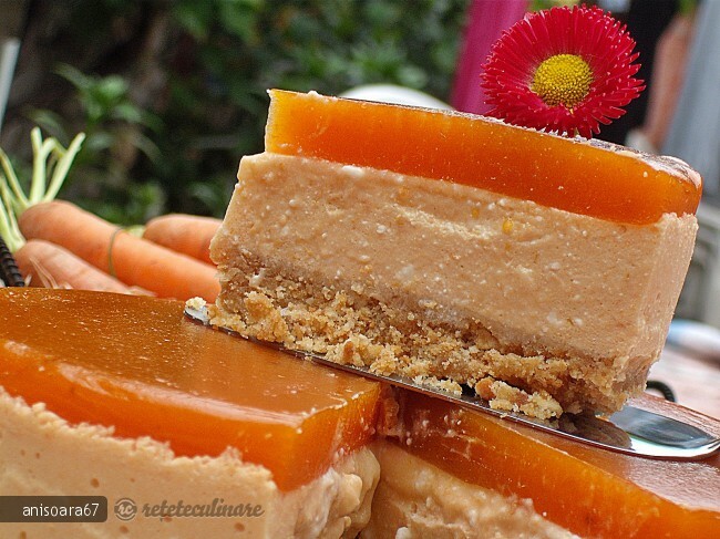 Imagine Reteta culinara Prajitura cu Nectar de Morcovi si Branza Dulce | 2review.ro