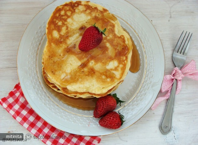 Imagine Reteta culinara Clatite Canadiene (Canadian Pancakes) | 2review.ro