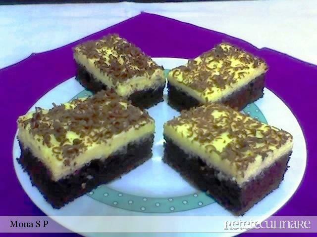 Imagine Reteta culinara Prajitura cu crema de vanilie | 2review.ro