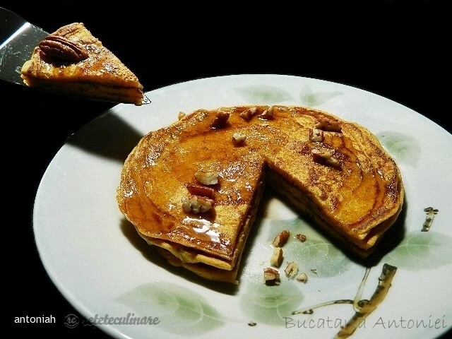 Imagine Reteta culinara Pancakes cu Cartofi Dulci | 2review.ro