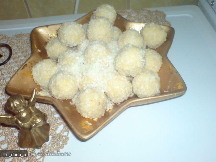 Imagine Reteta culinara Bomboane cu Lapte Praf si Nuca de Cocos | 2review.ro