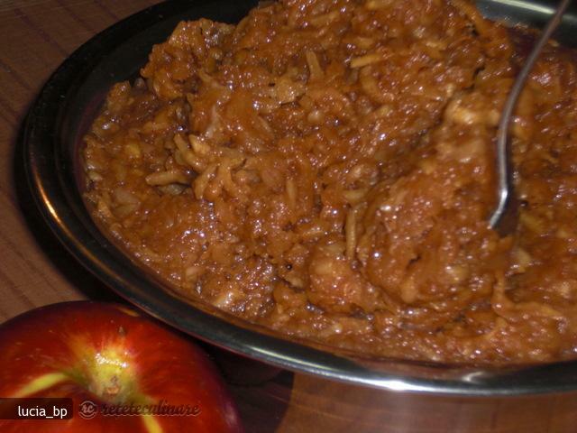 Imagine Reteta culinara Umplutura de Mere Calite | 2review.ro