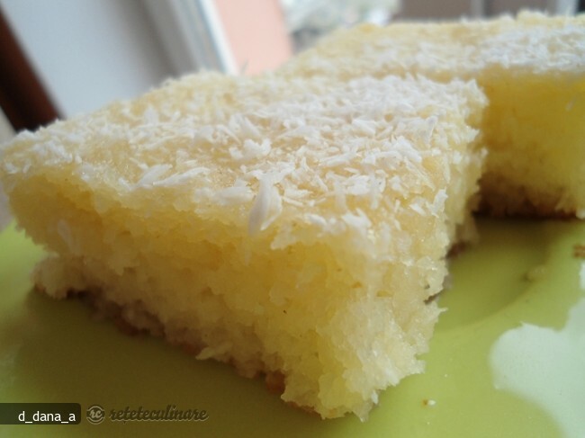 Imagine Reteta culinara Prajitura cu Gris Insiropata | 2review.ro