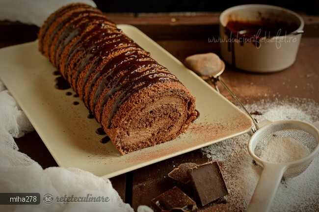 Imagine Reteta culinara Rulada cu ganache de ciocolata | 2review.ro