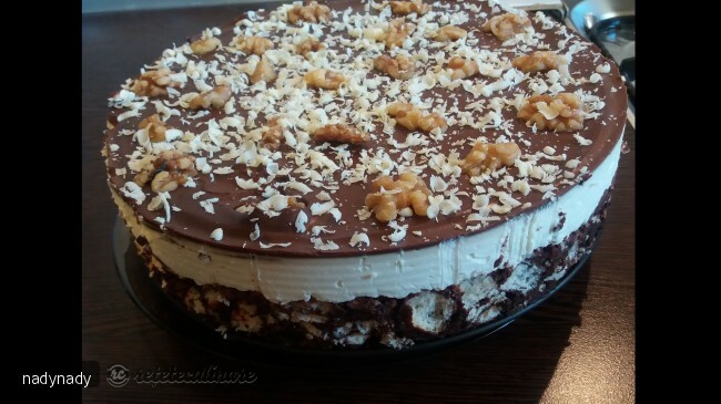 Imagine Reteta culinara Tort de biscuiți cu ciocolata | 2review.ro