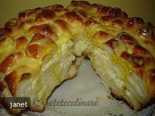 Imagine Reteta culinara Patratele cu Brinza si Crema de Lamiie | 2review.ro