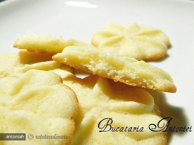 Imagine Reteta culinara Biscuiti (Fara Oua) | 2review.ro