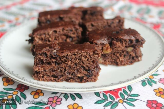 Imagine Reteta culinara Negresa cu Iaurt (Fara Oua, Fara Grasimi) | 2review.ro