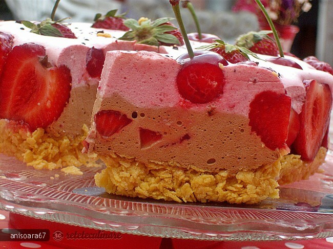 Imagine Reteta culinara Prajitura Delicia cu Blat din Fulgi de Porumb | 2review.ro