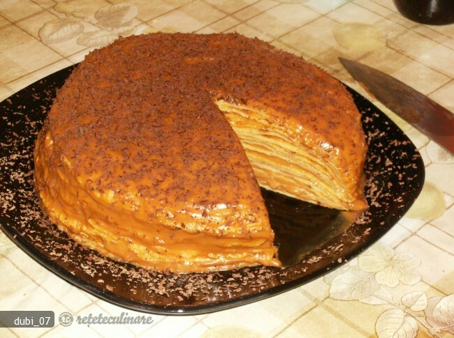 Imagine Reteta culinara Tort din Clatite cu Crema Caramel | 2review.ro