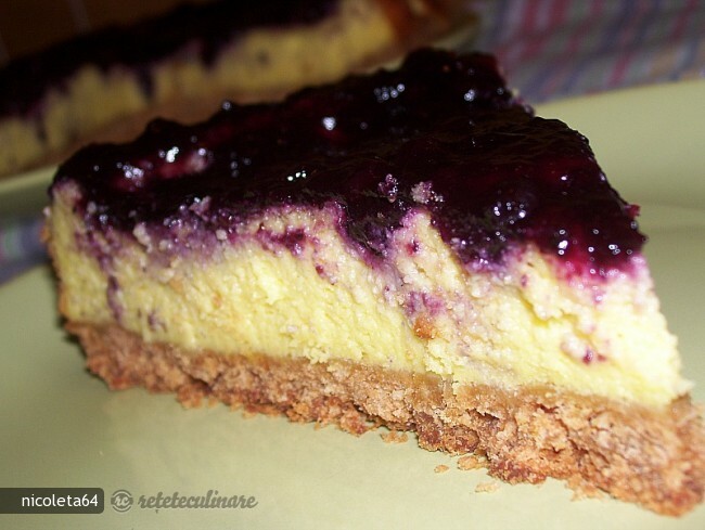 Imagine Reteta culinara Cheesecake cu Ricotta si Mascarpone | 2review.ro