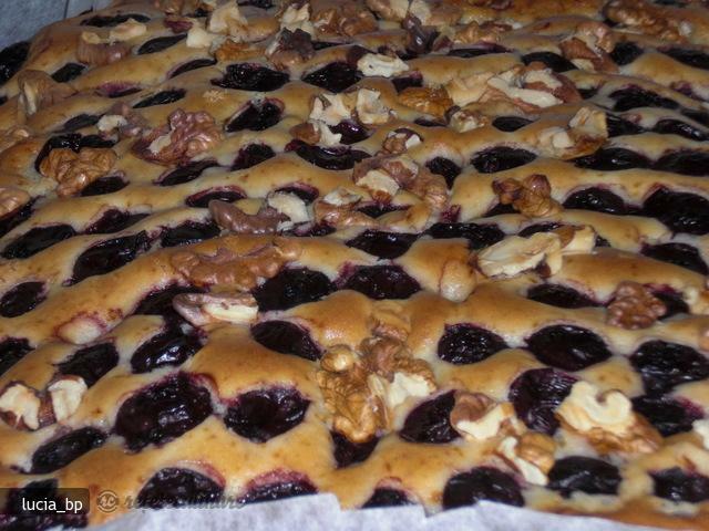 Imagine Reteta culinara Prajitura Super Pufoasa cu Visine | 2review.ro