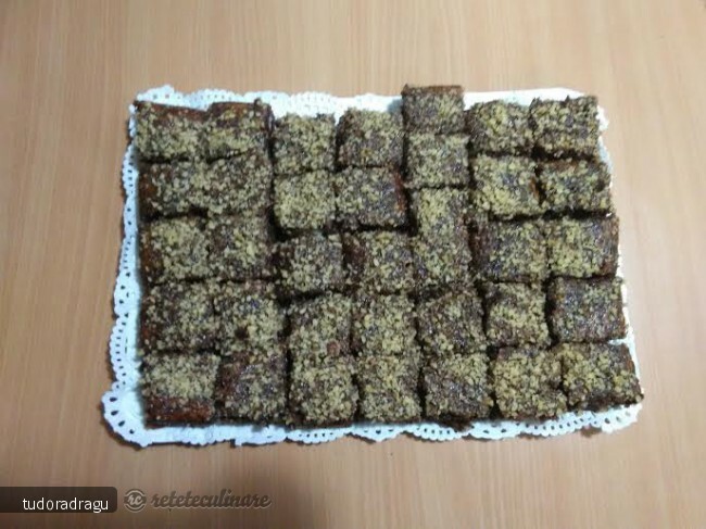 Imagine Reteta culinara Tavalita cu Nuca | 2review.ro