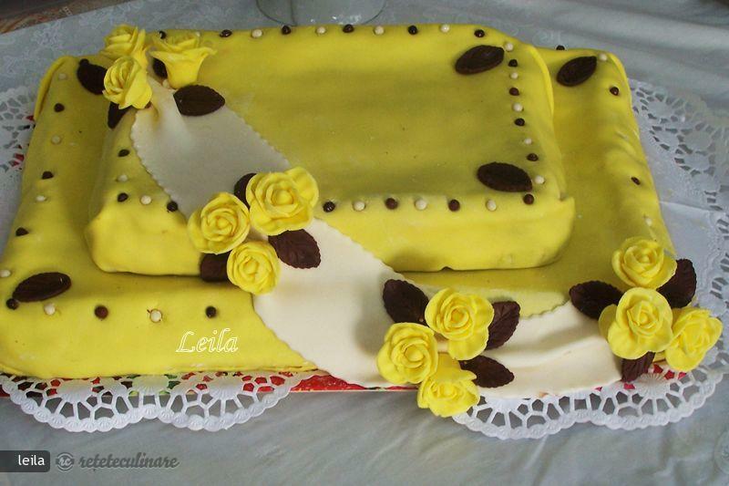 Imagine Reteta culinara Tort `Lia` cu Crema de Cafea | 2review.ro