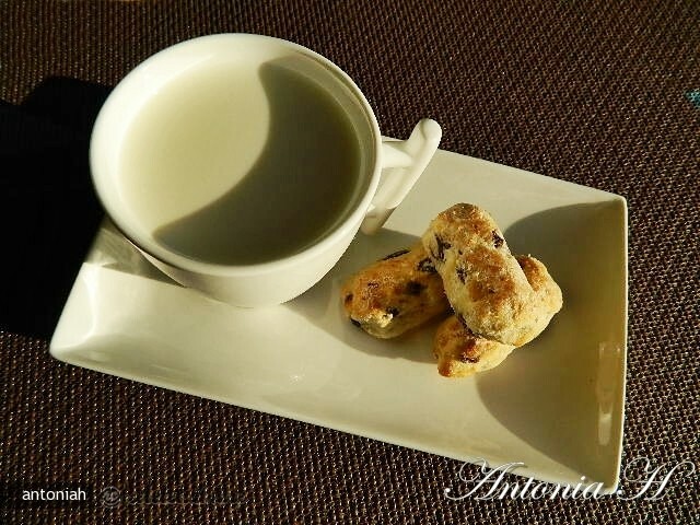 Imagine Reteta culinara Biscuiti cu Miere | 2review.ro