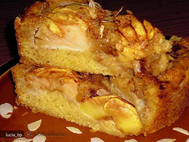 Imagine Reteta culinara Prajitura cu Mere Scufundate | 2review.ro