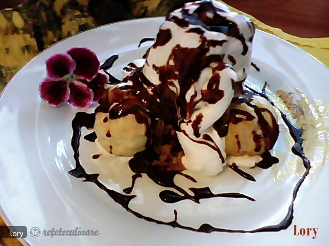 Imagine Reteta culinara Profiterol | 2review.ro