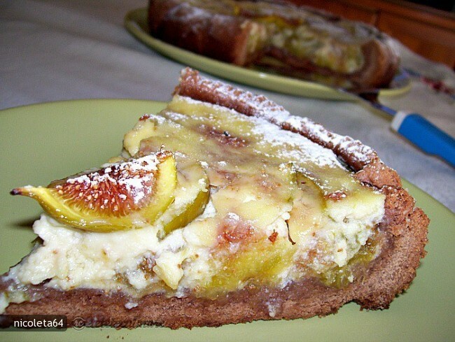 Imagine Reteta culinara Tarta (aluat Cacao) cu Ricotta si Smochine | 2review.ro