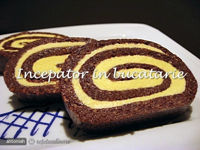 Imagine Reteta culinara Rulada cu Miez de Nuca (Frapanta) | 2review.ro