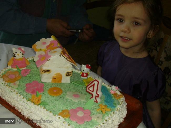 Imagine Reteta culinara Tort cu Crema de Trufa | 2review.ro