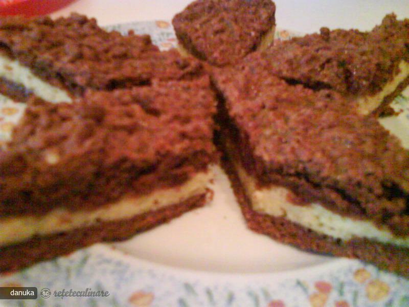 Imagine Reteta culinara Prajitura cu Branza de Vaca si Cacao | 2review.ro