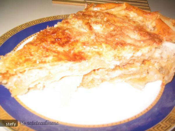Imagine Reteta culinara Foi de Placinta cu Branza si Mere | 2review.ro