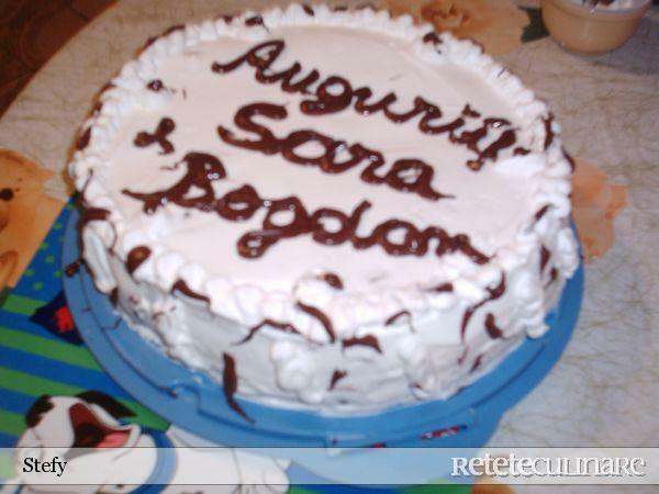 Imagine Reteta culinara Tort cu Pasta Sfoglia si Crema Diplomat | 2review.ro