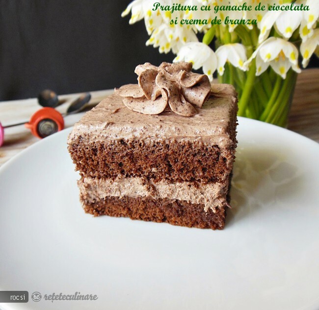 Imagine Reteta culinara Prajitura cu ganache de ciocolata si crema de branza | 2review.ro