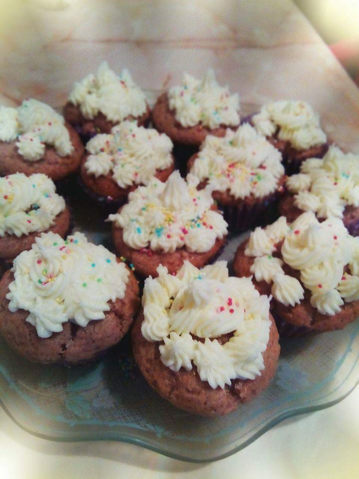 Imagine Reteta culinara Glazura Simpla Pentru Briose | 2review.ro