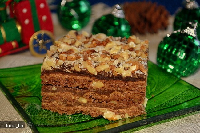 Imagine Reteta culinara Prajitura cu Blat de Bezea | 2review.ro