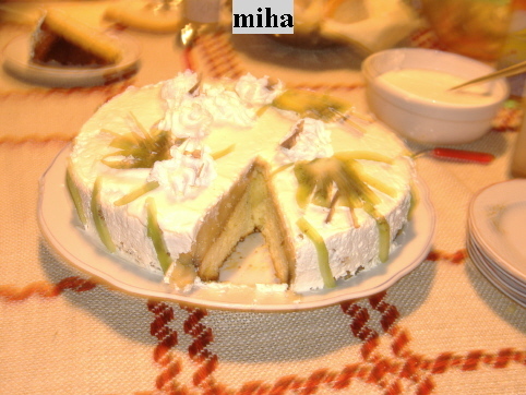 Imagine Reteta culinara Tort Cu Crema De Mere | 2review.ro