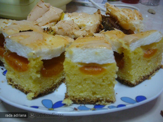 Imagine Reteta culinara Prajitura cu Caise | 2review.ro