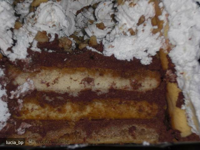 Imagine Reteta culinara Prajitura cu Mousse de Ciocolata | 2review.ro