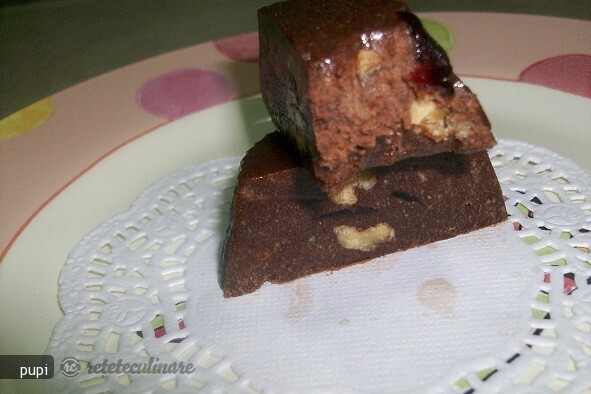 Imagine Reteta culinara Baton Lapte (Ciocolata de Casa) | 2review.ro