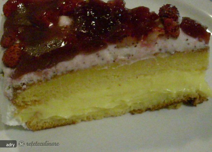 Imagine Reteta culinara Tort cu Crema de Vanilie, Frisca si Fragute! ! ! | 2review.ro