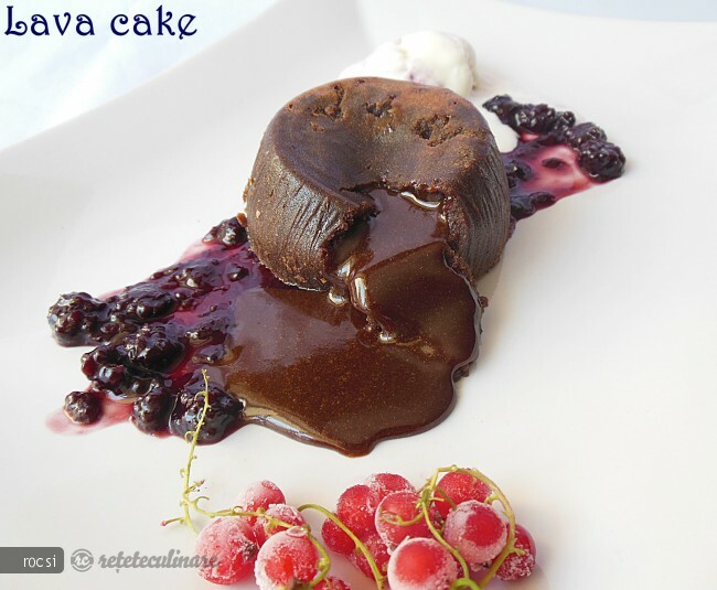 Imagine Reteta culinara Lava cake | 2review.ro