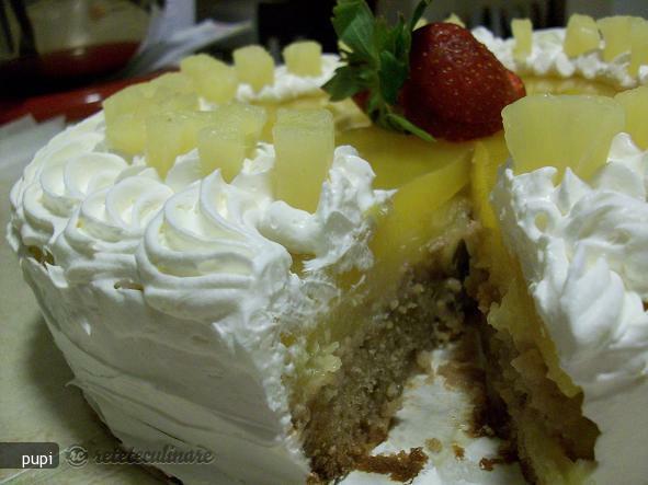 Imagine Reteta culinara Tort de Ananas | 2review.ro