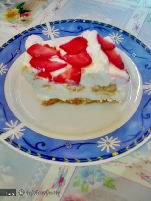 Imagine Reteta culinara Prajitura `Capsunica` | 2review.ro